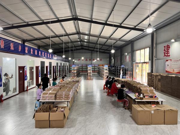 寶豐:8萬元啟動(dòng)資金挖出年銷5000萬的電商漁具